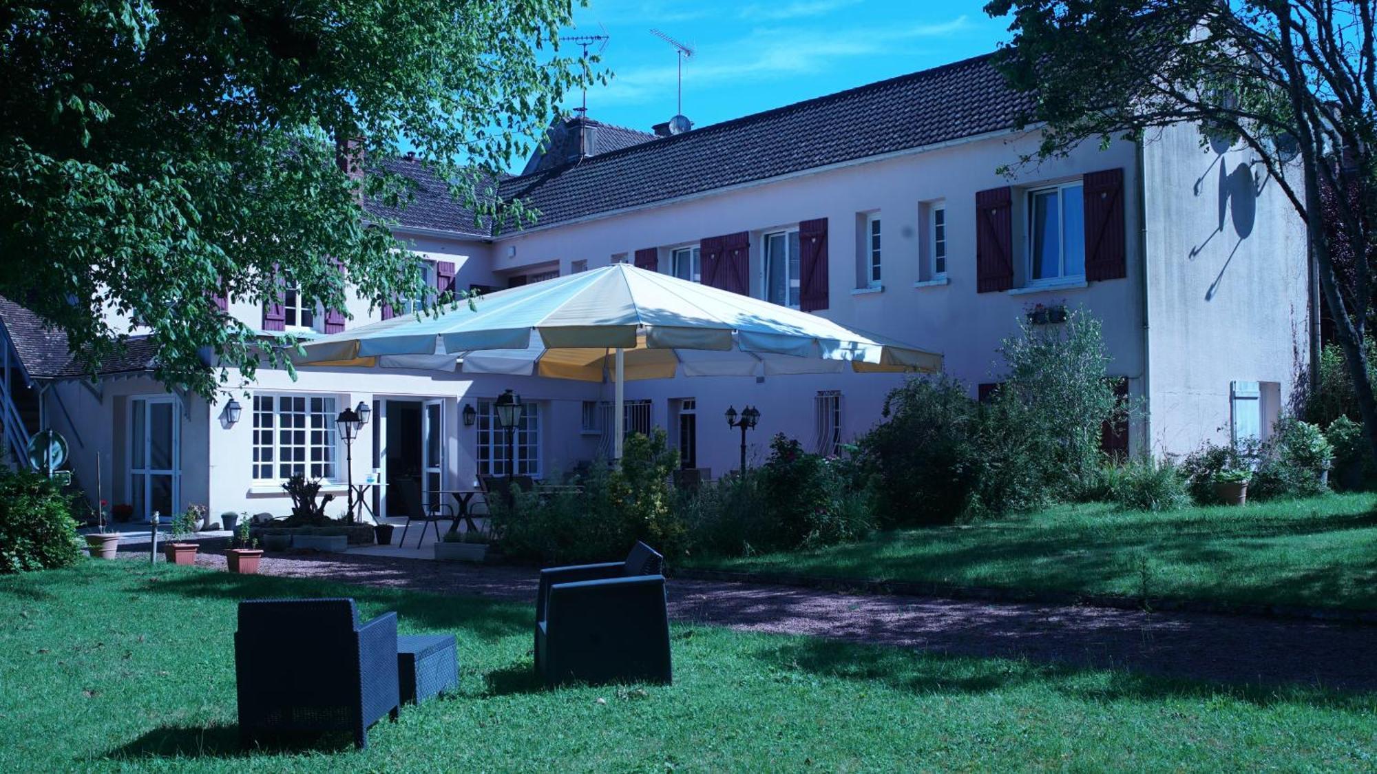 Hotel Les Fleurs Pontaubert Екстер'єр фото